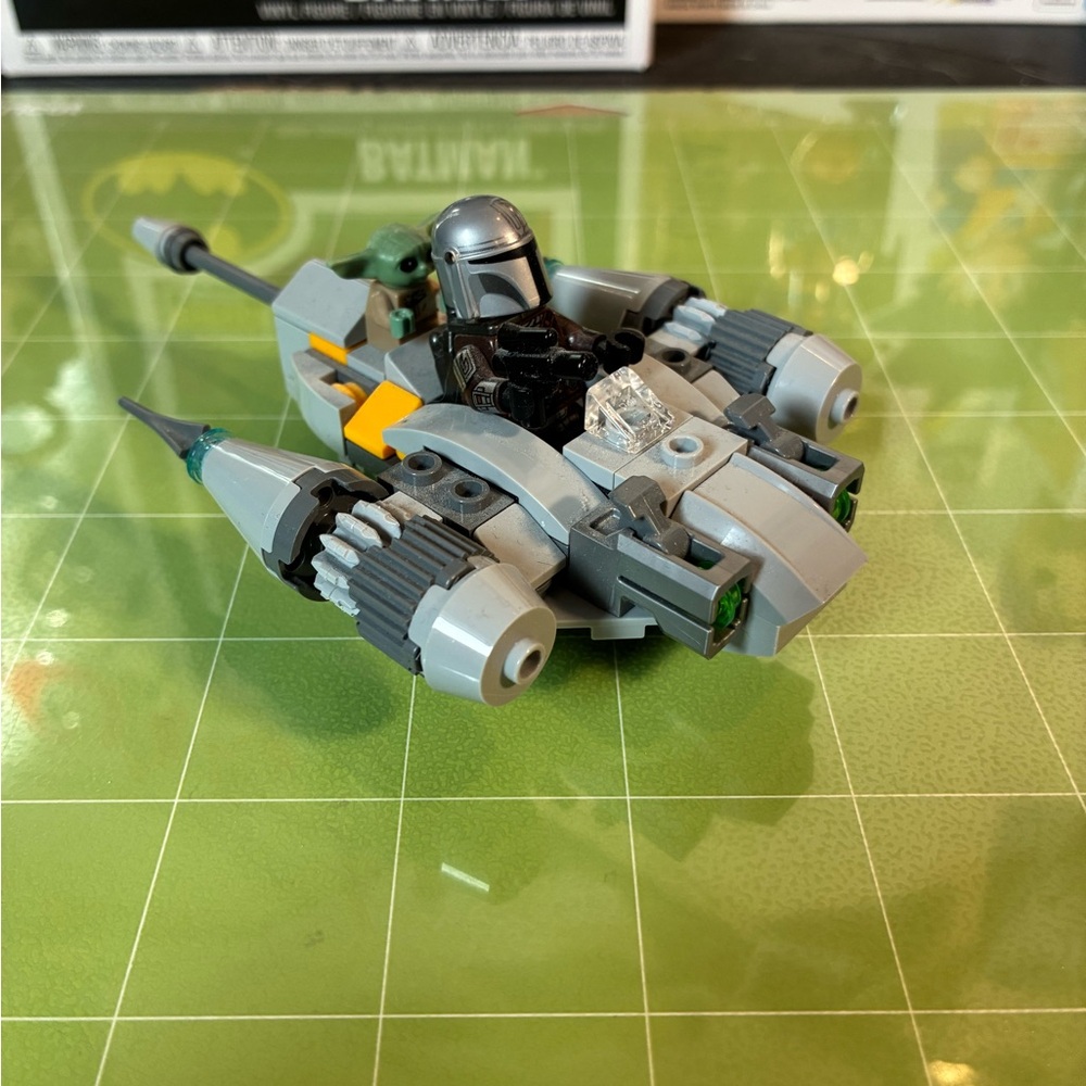 LEGO Star Wars the Mandalorian N-1 Starfighter Microfighter